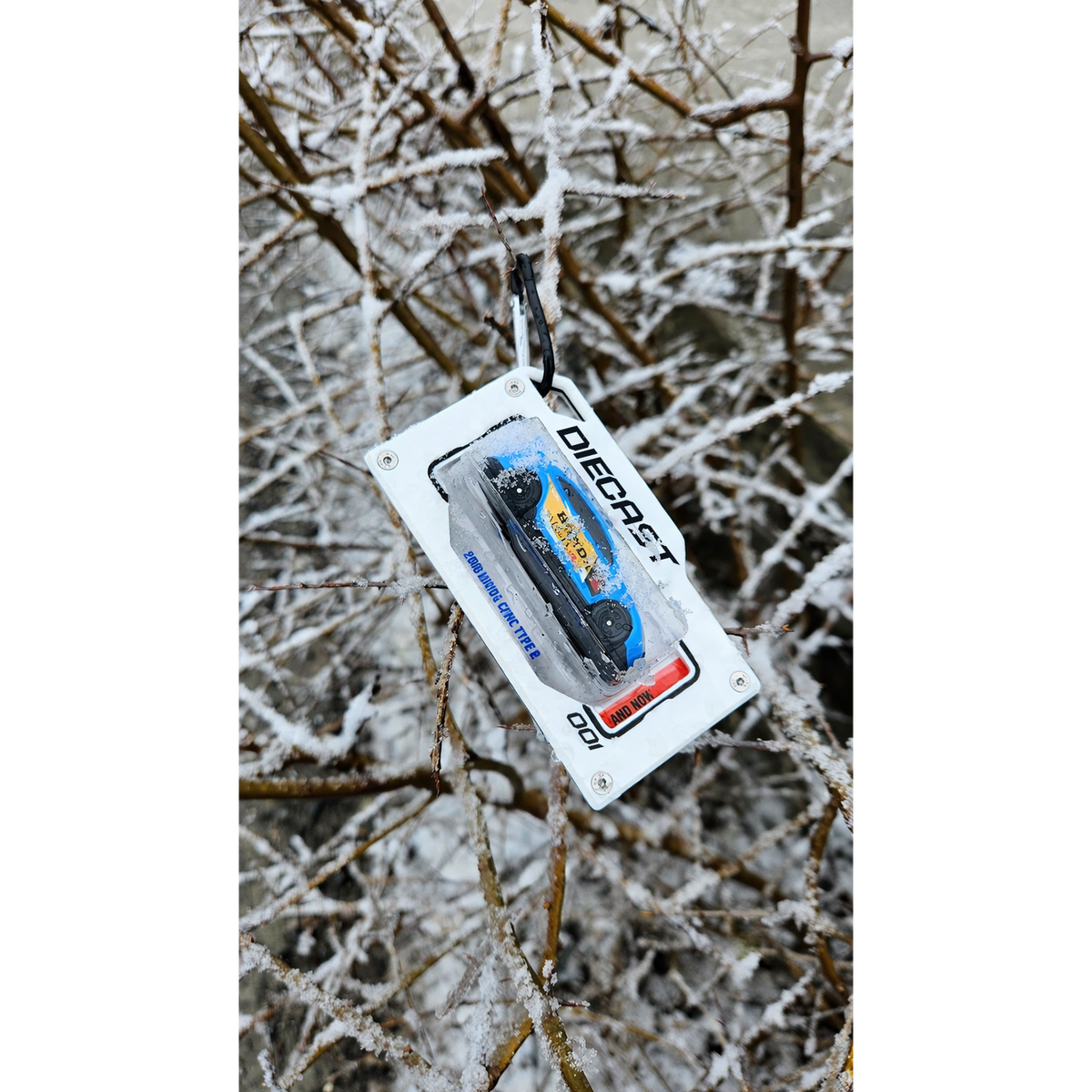 diecast white bag tag in snow