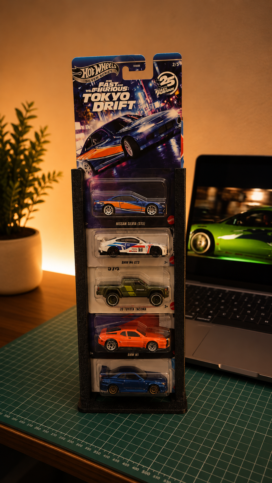 hotwheels stand